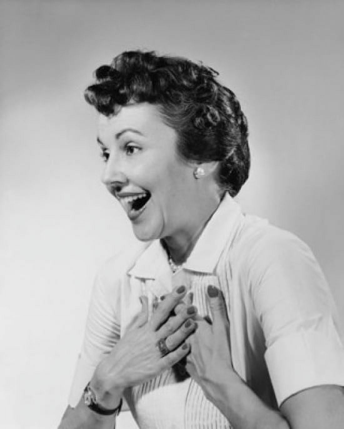 Close-up of a mid adult woman looking surprised Canvas Art - (24 x 36)