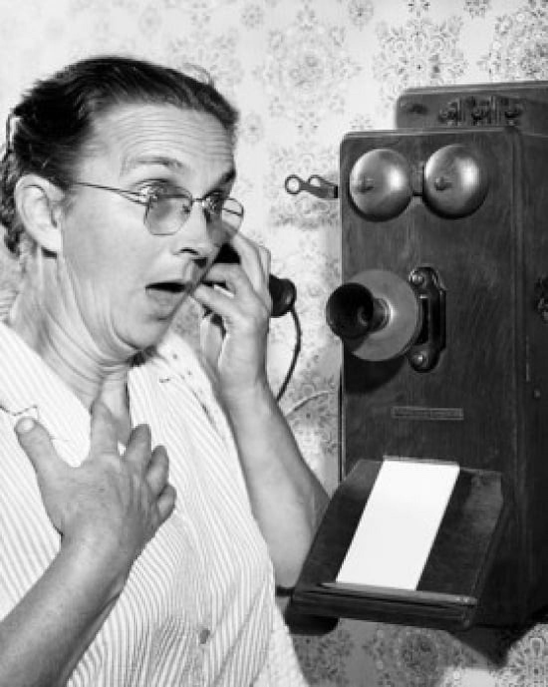 Close-up of a senior woman talking on the telephone Canvas Art - (18 x 24)
