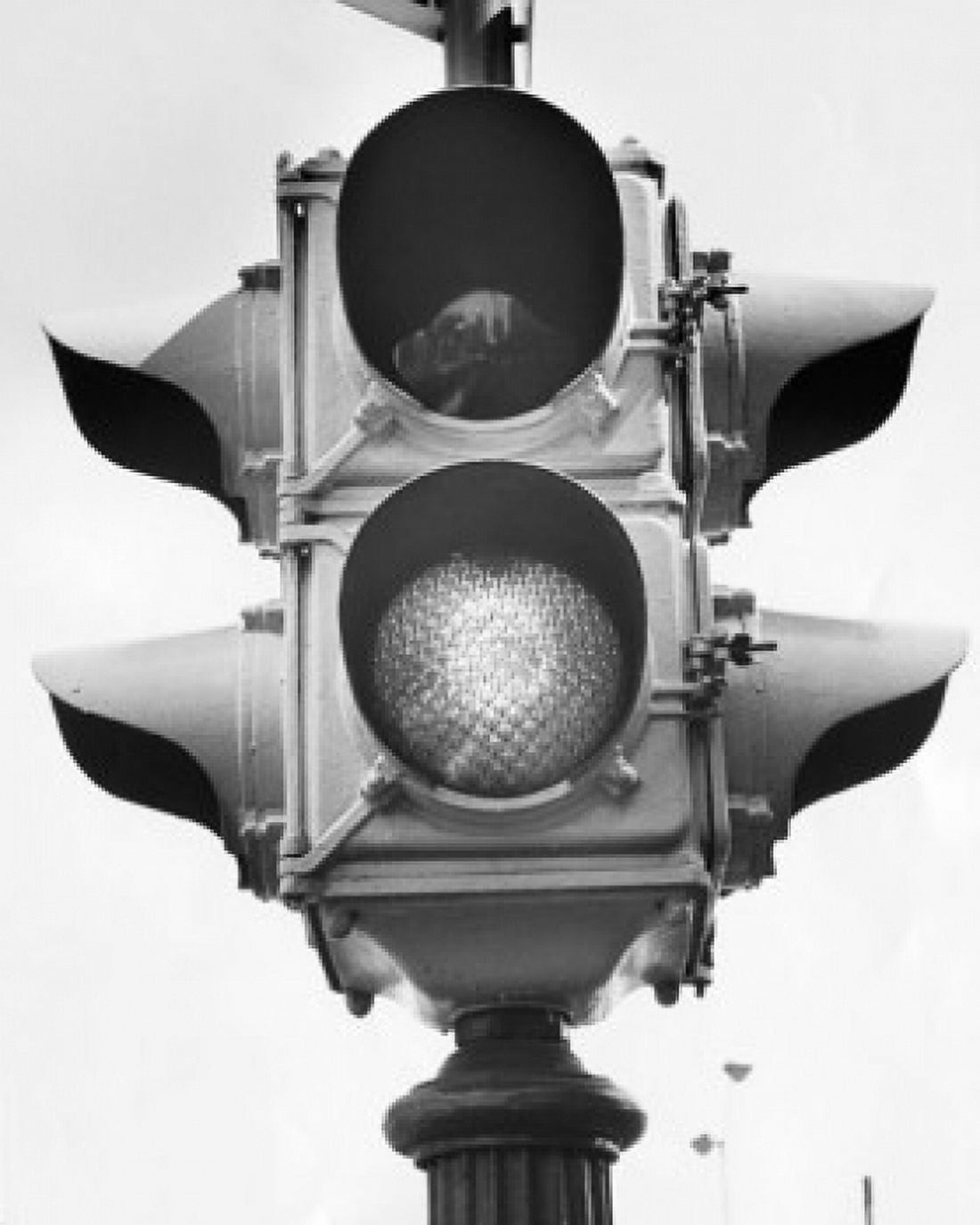 Close-up of a traffic light Canvas Art - (18 x 24)