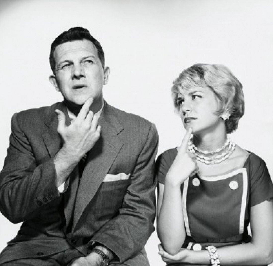 Close-up of a young couple looking confused Canvas Art - (18 x 24)