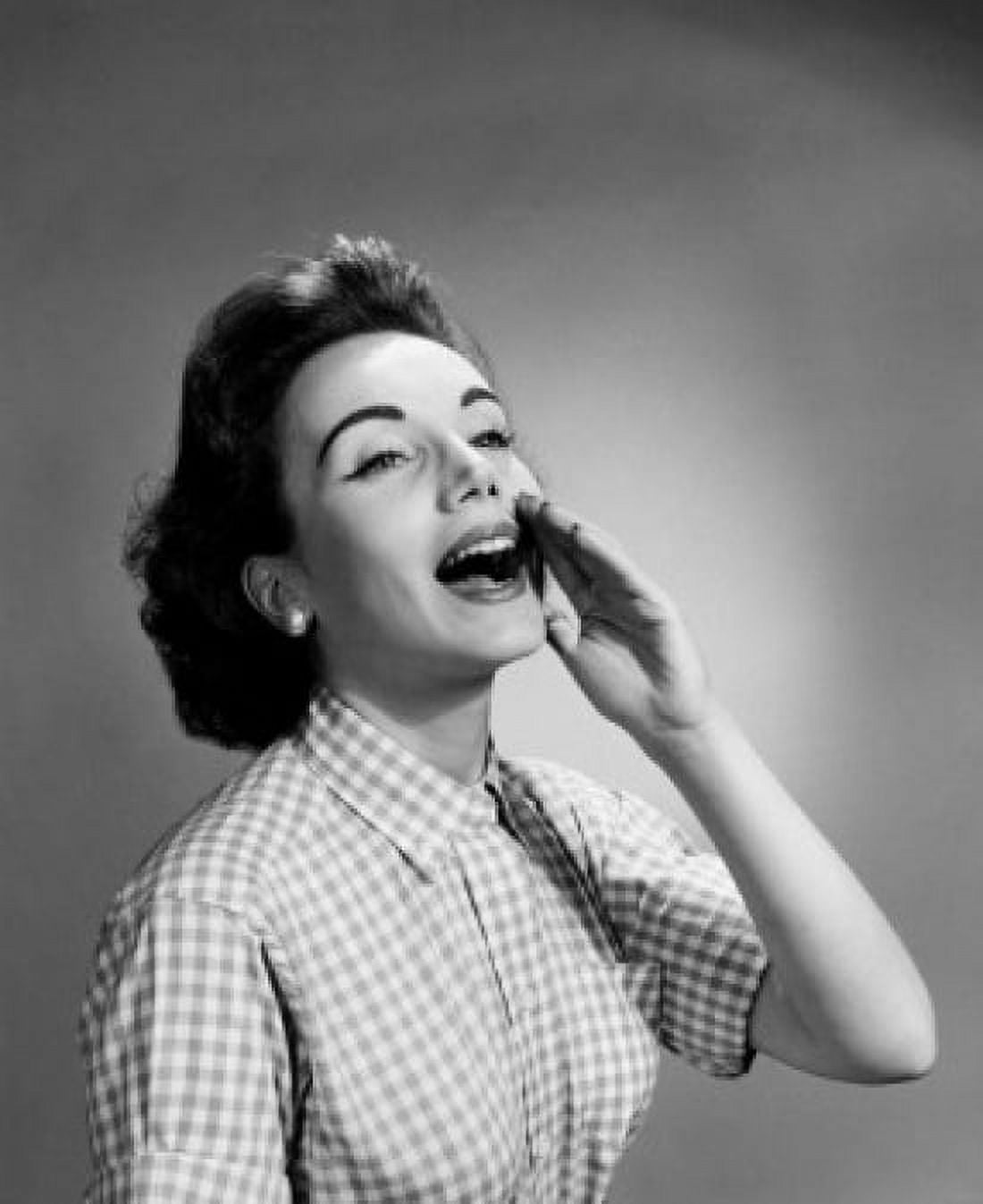 Close-up of a young woman shouting with her hand close to her mouth Canvas Art - (18 x 24)