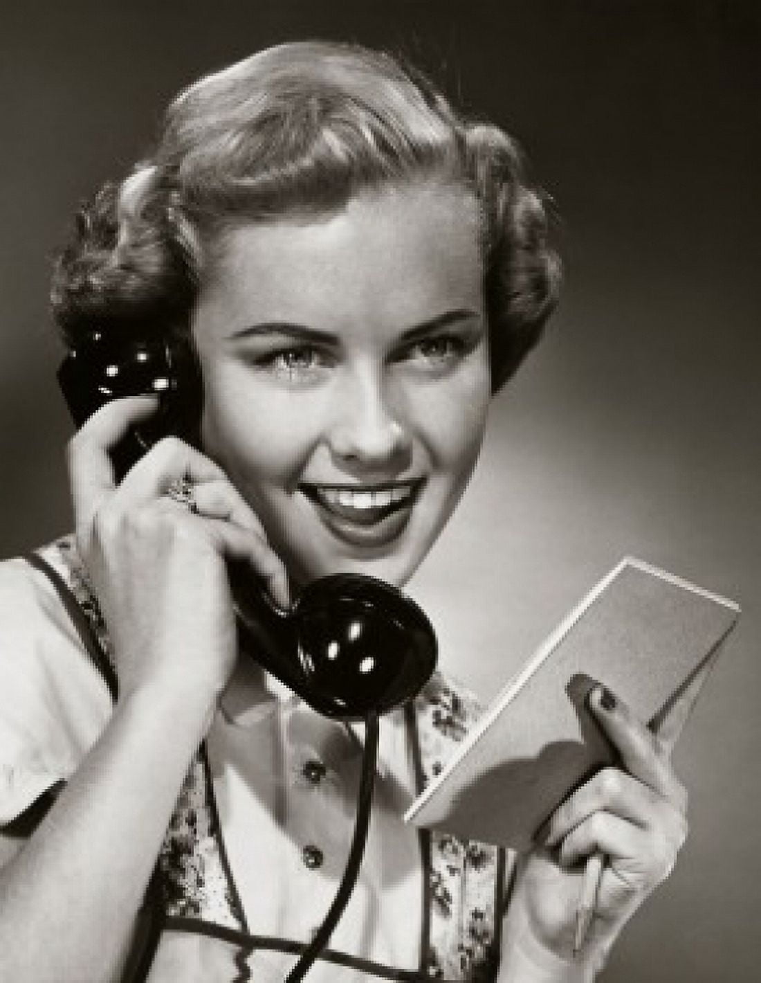 Close-up of a young woman talking on the telephone Canvas Art - (18 x 24)