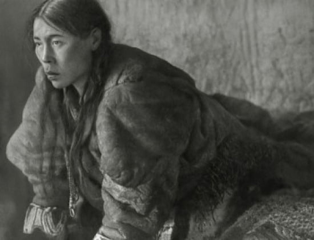 Close-up of an mid adult Eskimo woman during childbirth Canvas Art - (24 x 36)