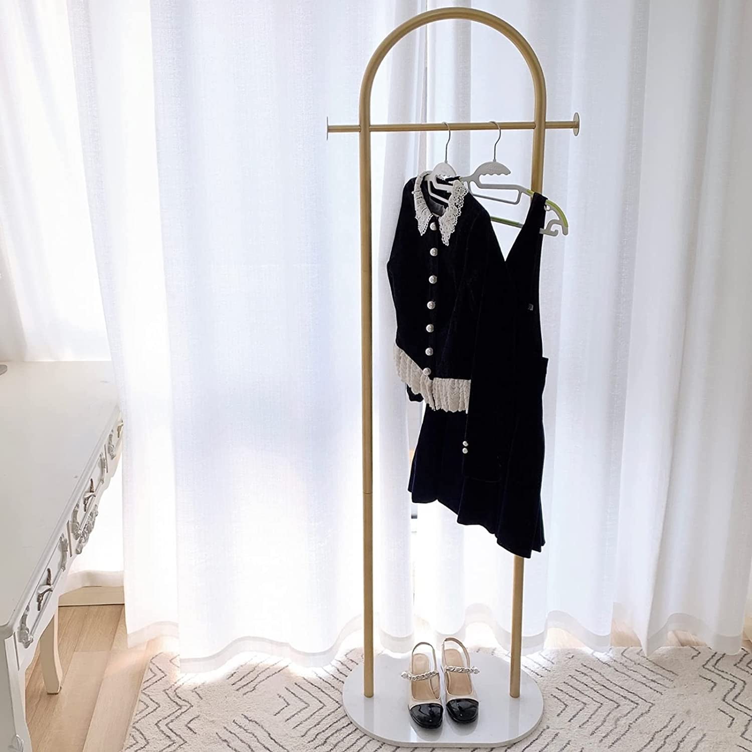 Clothes Rack, Coat Rack Freestanding, Modern Coat Hanger Stand with