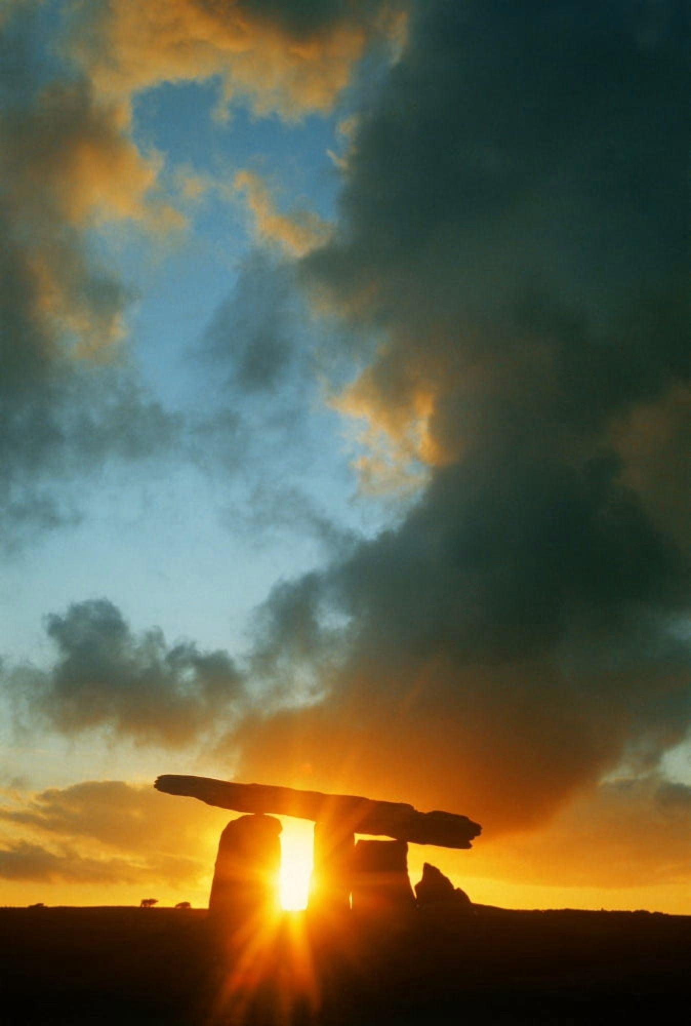 Clouds Over A Tomb Poulnabrone Dolmen Burren County Clare Republic Of Ireland Canvas Art - The Irish Image Collection Design Pics (12 x 18)