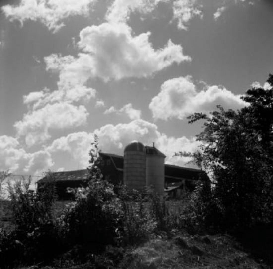 Clouds over barn Canvas Art - (24 x 36)