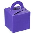 thumbnail image 1 of Club Green Square Gift Box With Carry Handle (Pack Of 10), 1 of 4