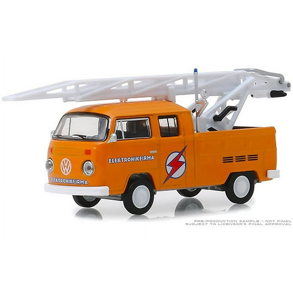 Club V-Dub Series 9 - 1972 Volkswagen Type 2 Double Cab Pick-Up Ladder Truck