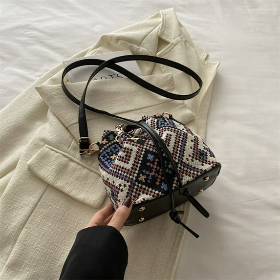 CoCoMangos Gentle And Fashionable Korean Edition Drawn Bag For Women Spring/Summer New Versatile Instagram Casual Bag Single Shoulder Crossbody Bag For Women