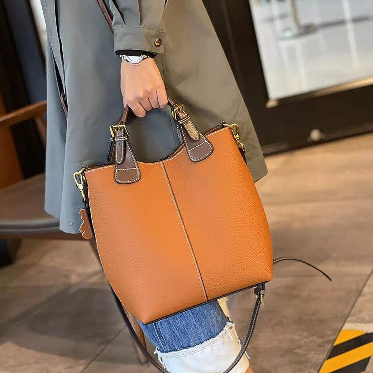 Luxury Designer Backpack for Women Fashion Brand Female Large Capacity  Retro Backpacks Genuine Leather School Bags Cowhide