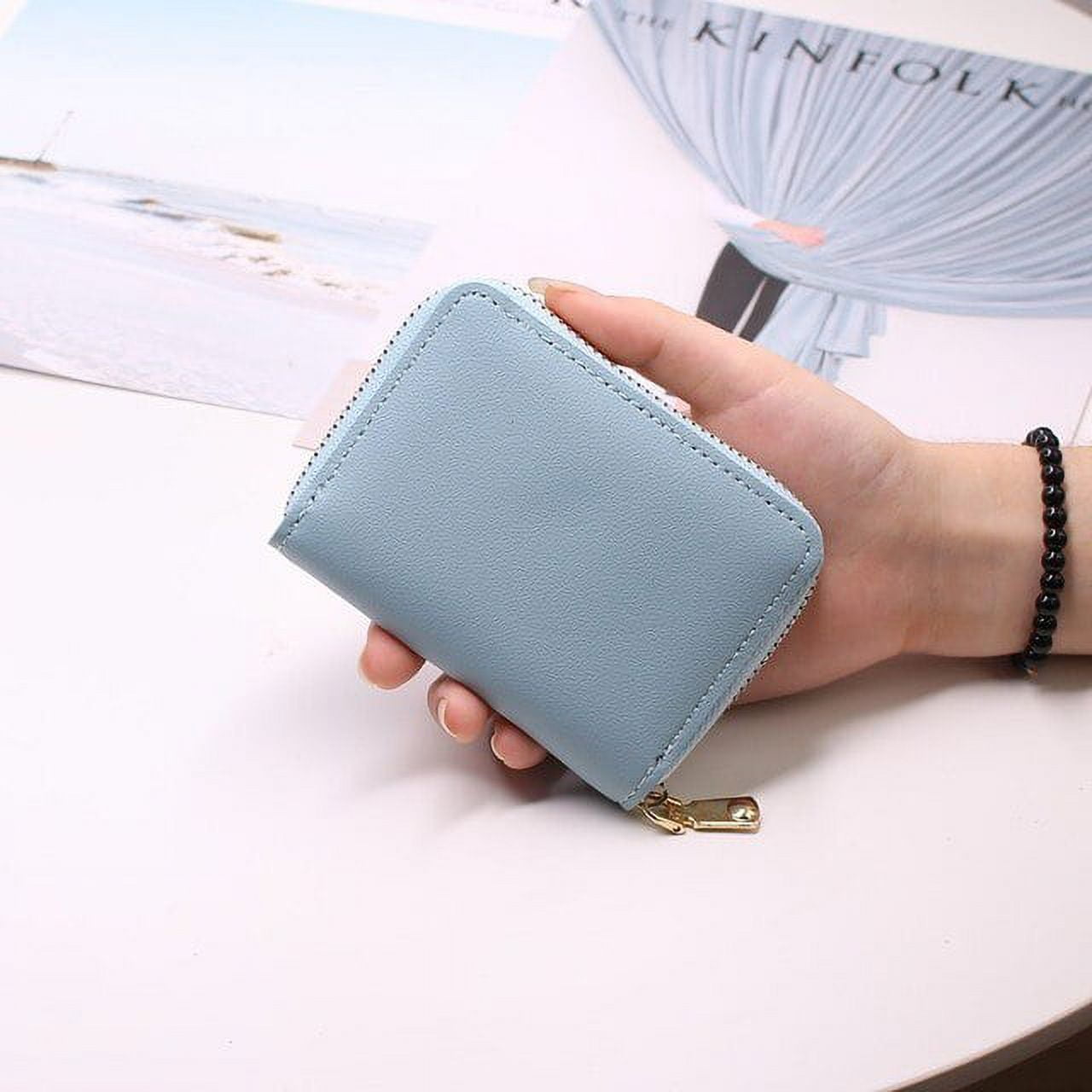 13 Tiny Purses You Would Have Killed For In The Early 2000s — PHOTOS