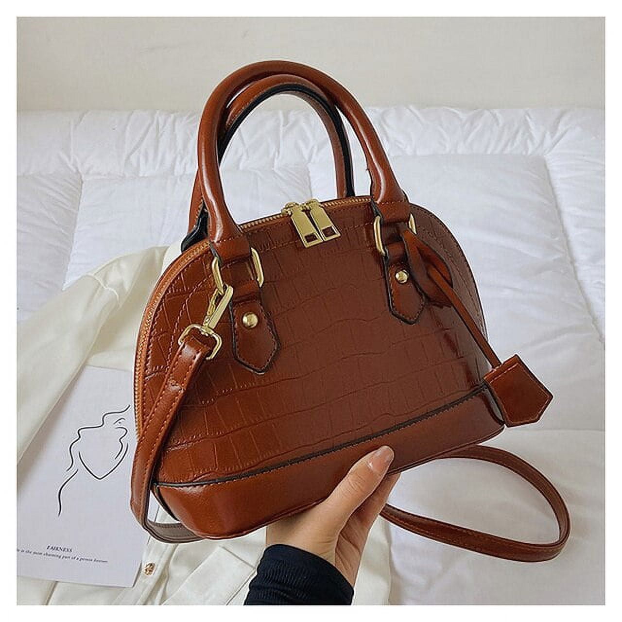 Textured Stylish All-match Chain Messenger Bag