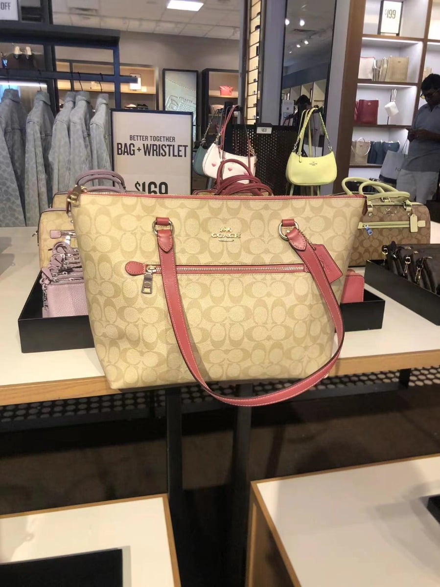 Coach 79609 Gallery Tote In Signature Canvas In Vietnam Ubuy