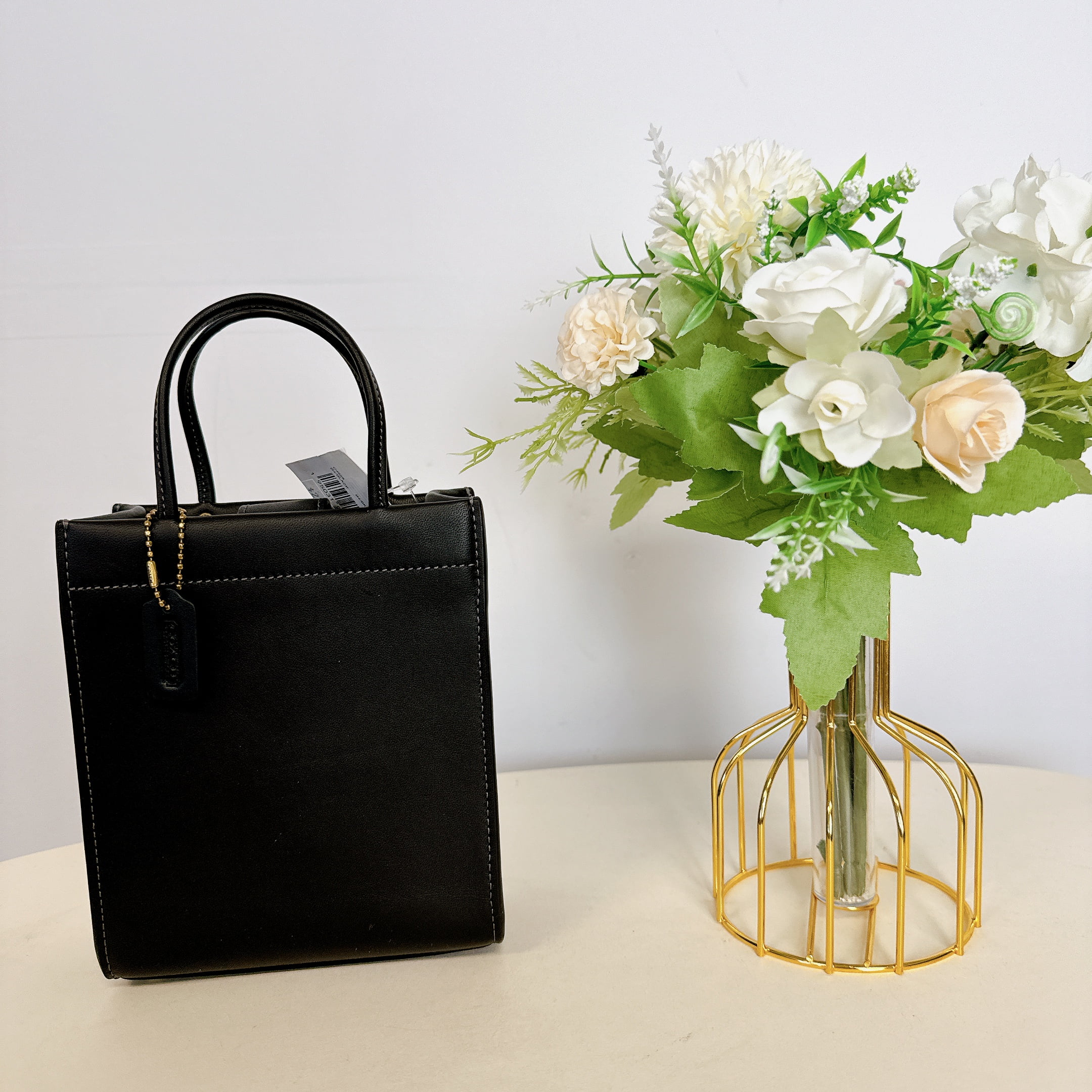 COACH / ミニカシン/ショルダーバッグ/レザー/BLK/C4828 Coach C4828 MINI CASHIN TOTE IN BLACK - Walmart.com