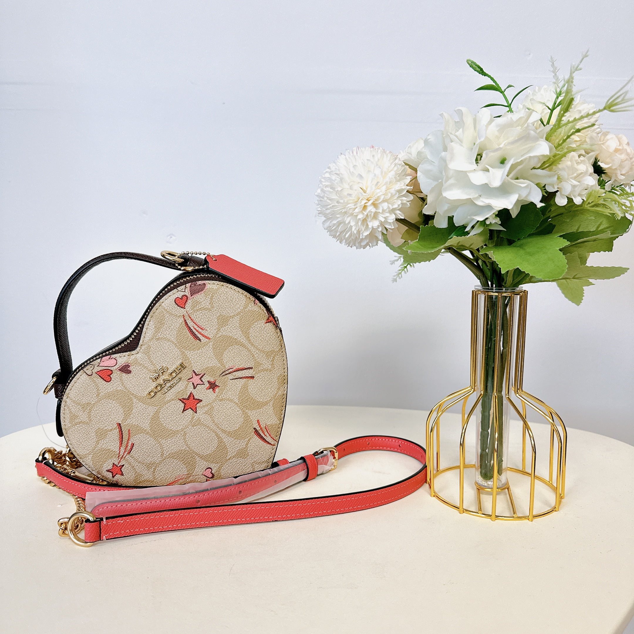 Heart coach bag hotsell