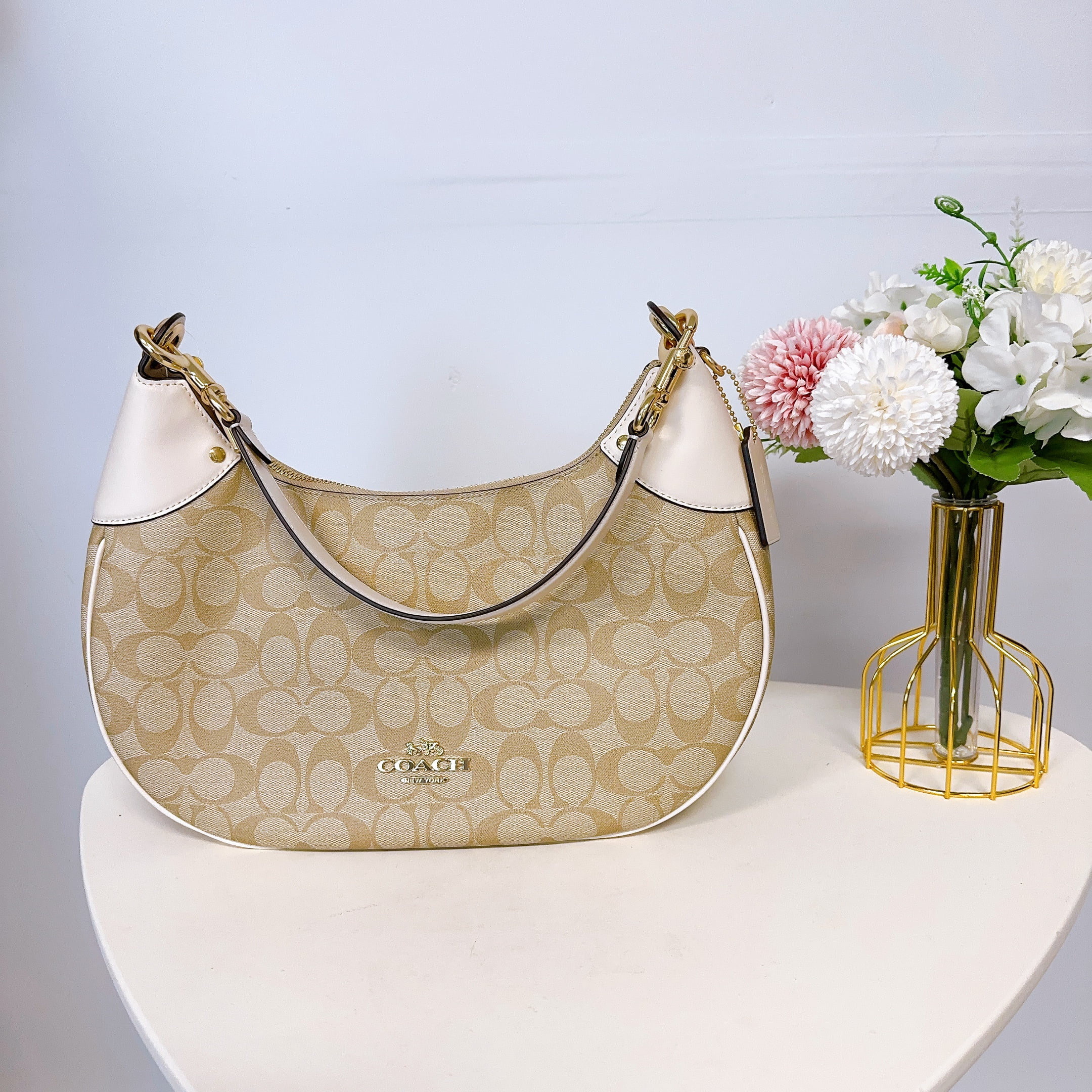ラウンド  Coach Ci791 Mara Designer Handbag - Signature Canvas Hobo バッグ