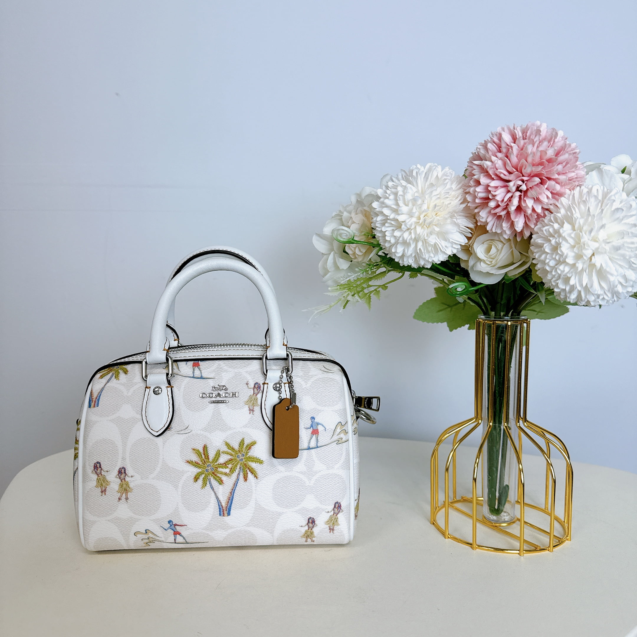 White coach bag with flowers new arrivals