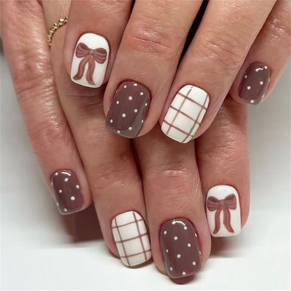 24Pcs Autumn Winter Short Square Glossy False Nails Coffee Brown Checkered Bowknot White Polkas Dots ABS Artificial Nails Application