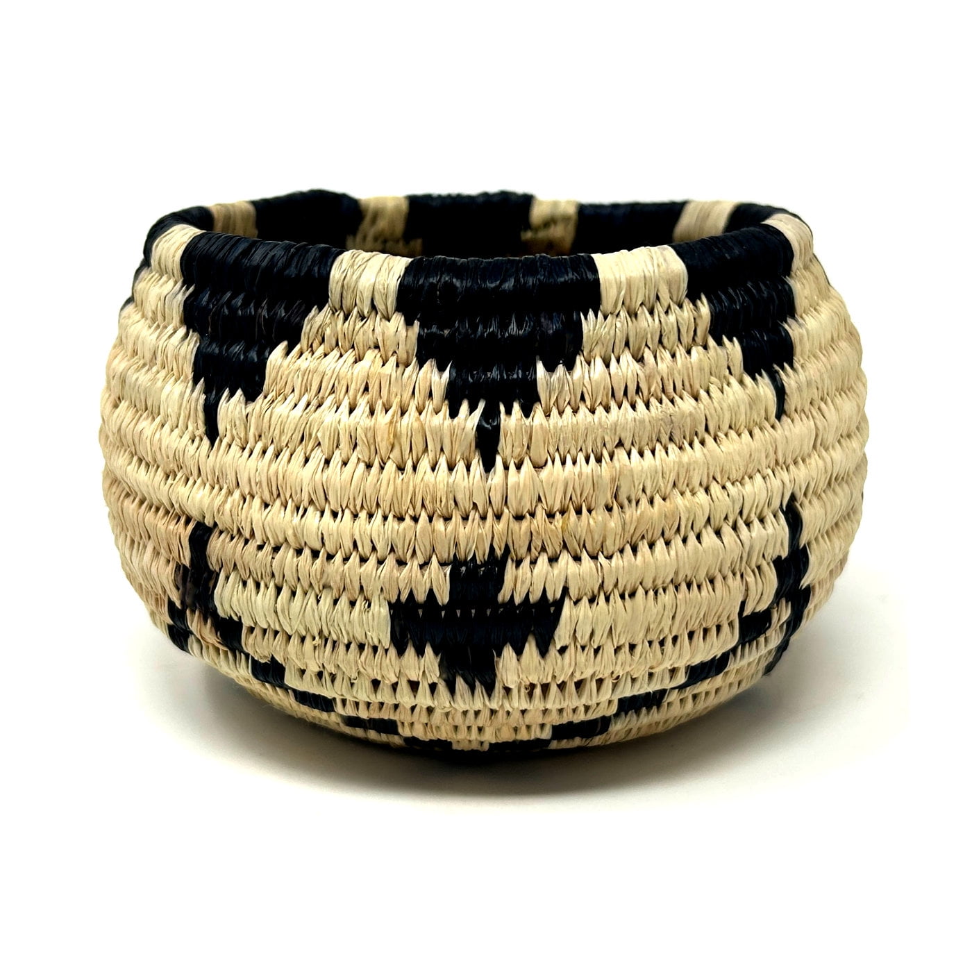 Traditional Black and Beige Coiled Basket Kit