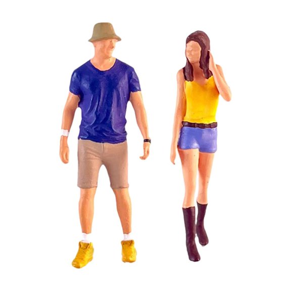 Colcolo 2x 1/64 Boys and Girl Model Resin Dioramas Couple Model Train Station Layout