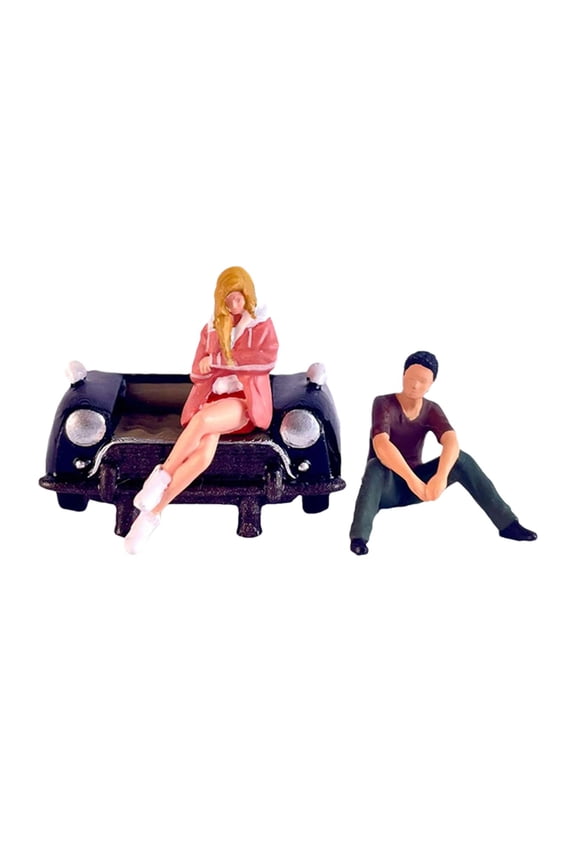 3 Pieces 1/64 Women and Men Figures with Sofa Model S Gauge Miniature Scenes