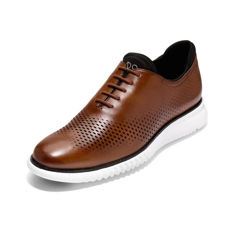 Cole Haan Men display picture 1