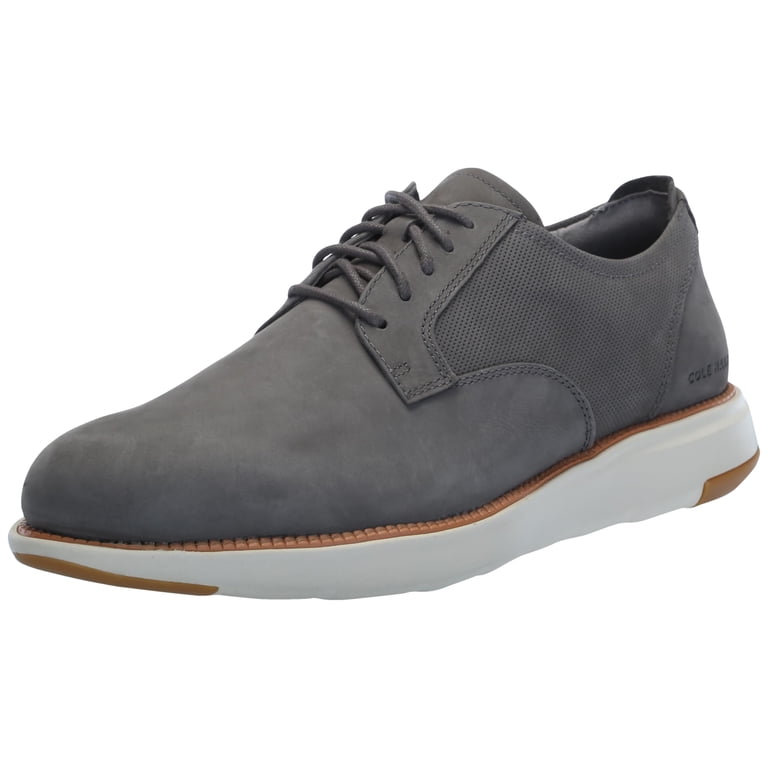 Cole Haan Men display picture 1