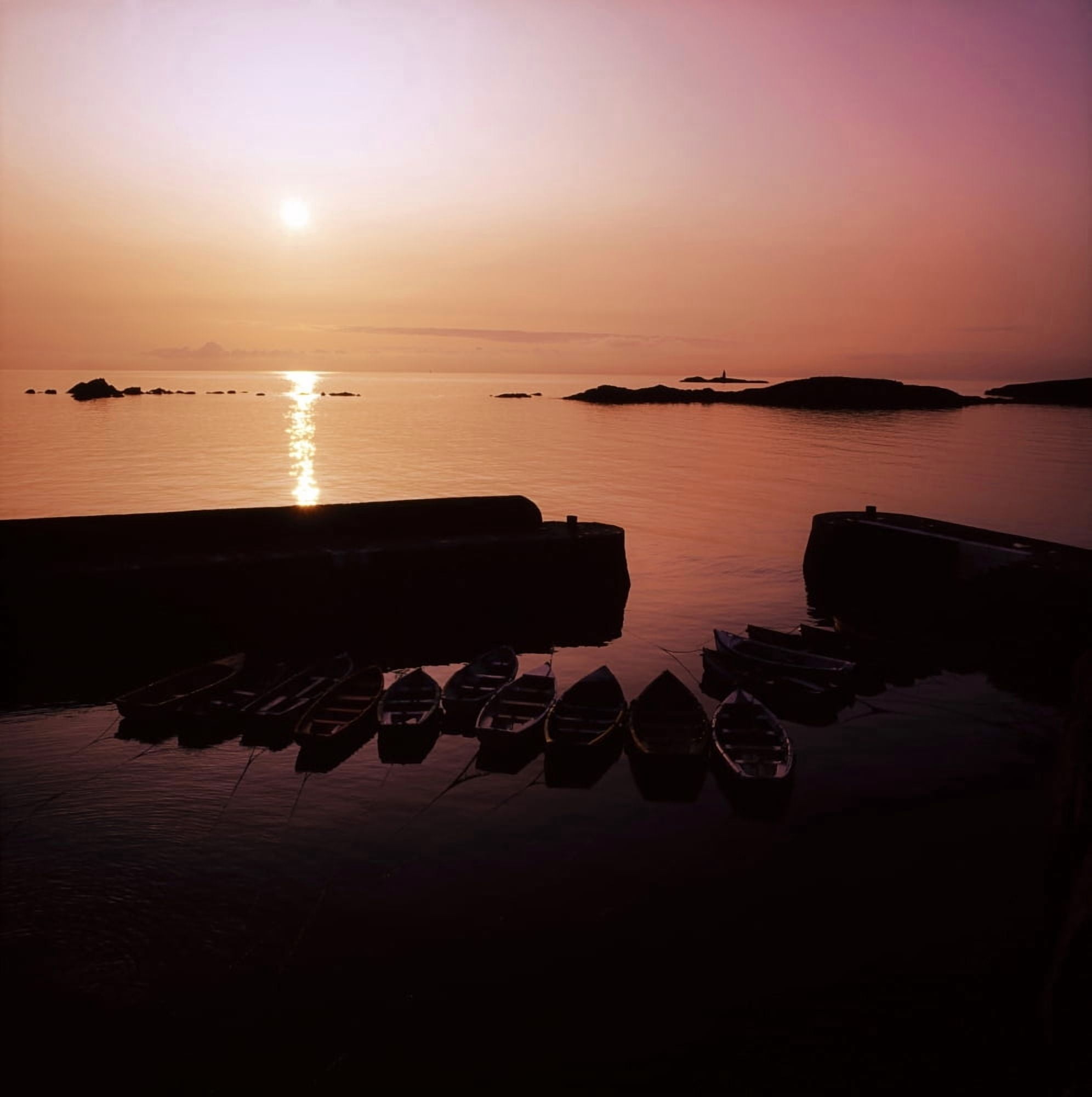 Coliemore Harbour Co Dublin Ireland Sunrise Over A Harbour Canvas Art - The Irish Image Collection Design Pics (30 x 32)