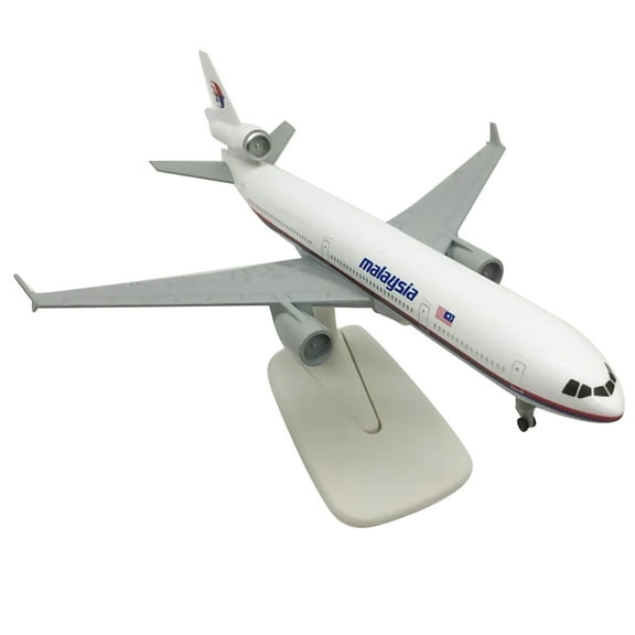 Collectible Malaysia MD-11 Airplane Model Retro and Elegant Gift for Aviation Enthusiasts, 21CM Length