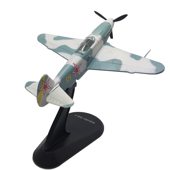 Collectible Yak-3 Fighter Model Airplane in 1:72 Scale for Plane Lovers