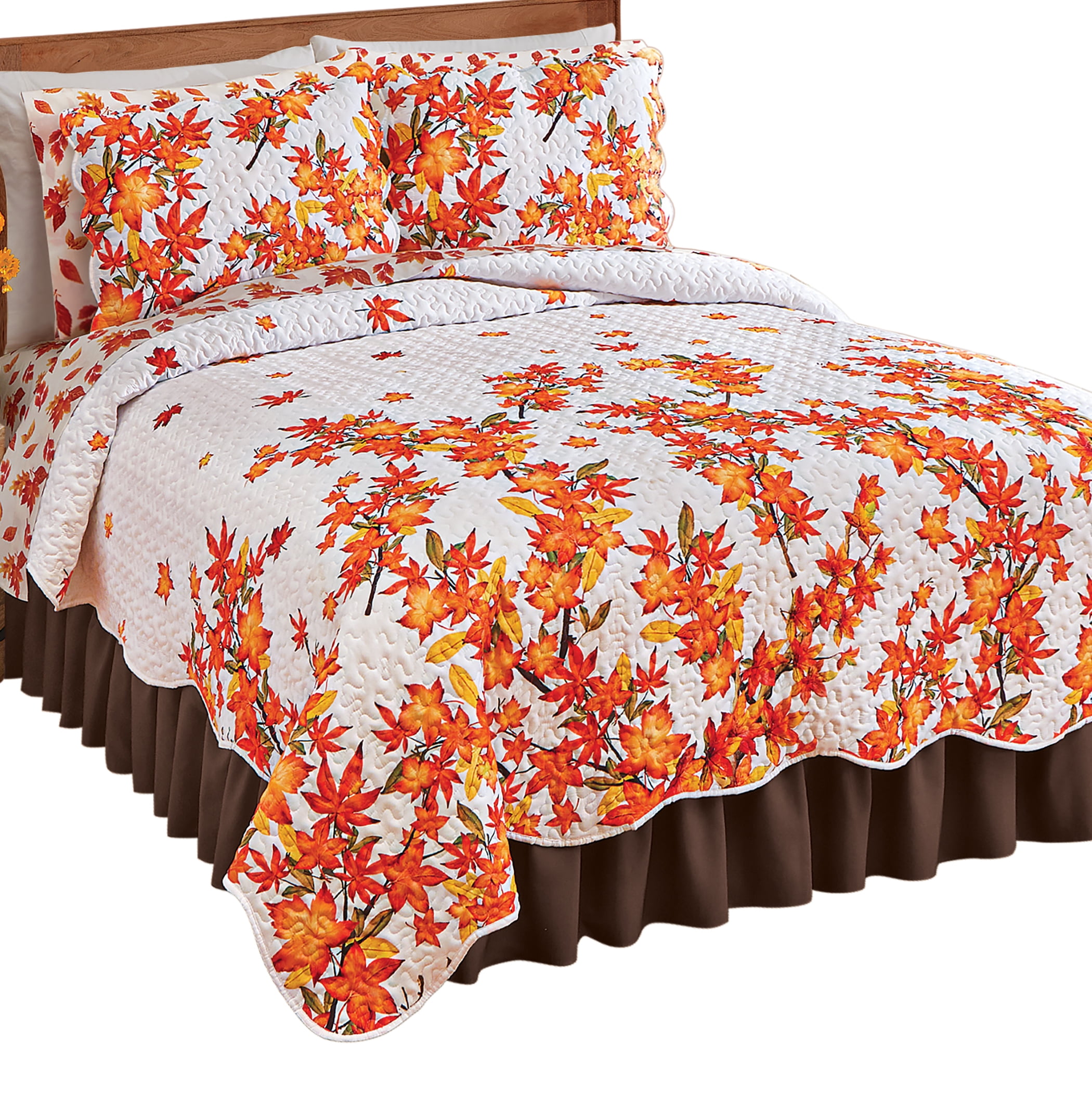 Collections Etc Autumn Leaves Scalloped Edge Quilt