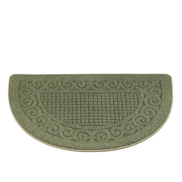 Collections Etc Scroll Border Berber Tufted Skid-Resistant Accent Slice Rug