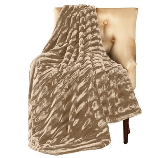 Somerset Home Luxurious Faux Fur Throw Blanket, Amber Brown, Oversized Throw