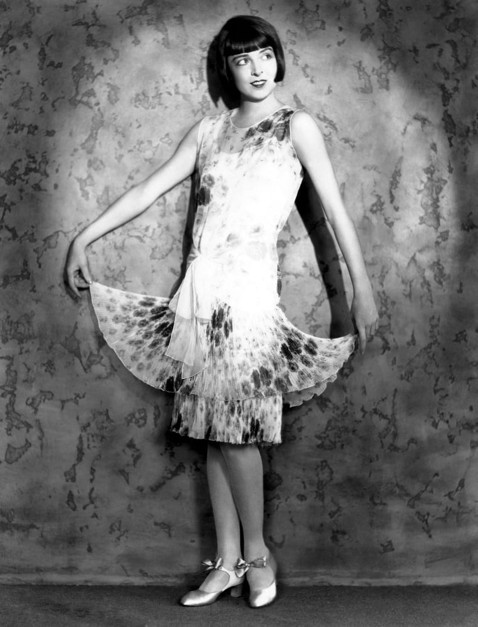 Colleen Moore Canvas Art - (16 x 20)