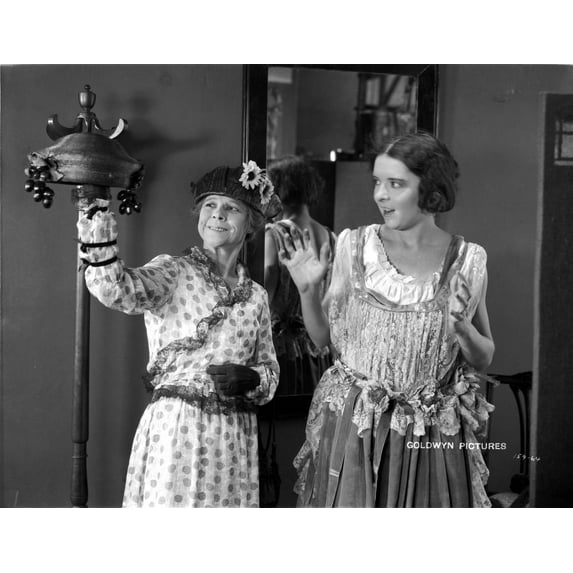 Colleen Moore on a Dress Portrait Photo Print (24 x 30)