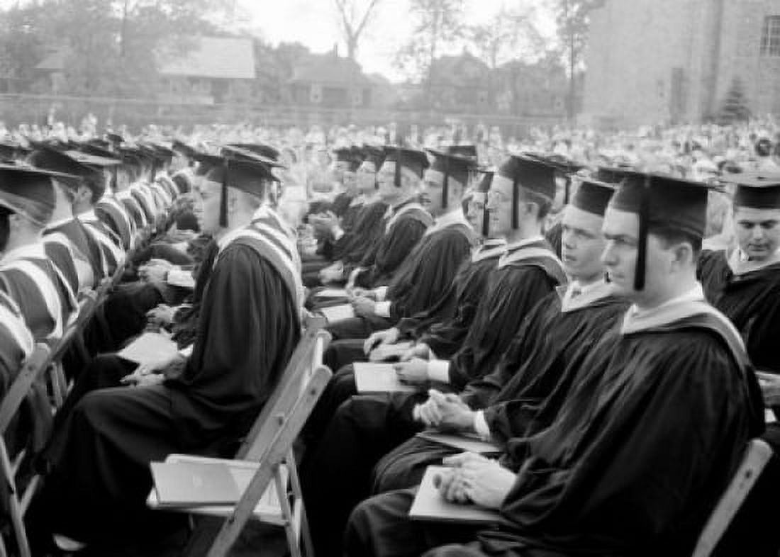 College students at a graduation ceremony Canvas Art -  (24 x 36)