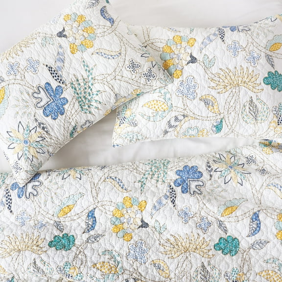 Colonial Williamsburg Brie Lagoon Queen Quilt