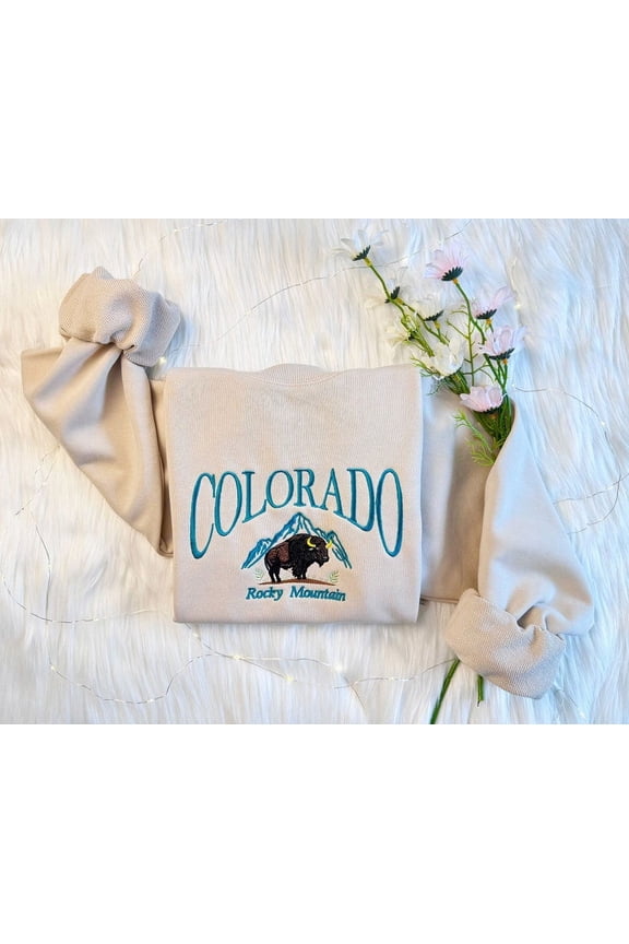 Colorado Mountain Embroidered Sweatshirt