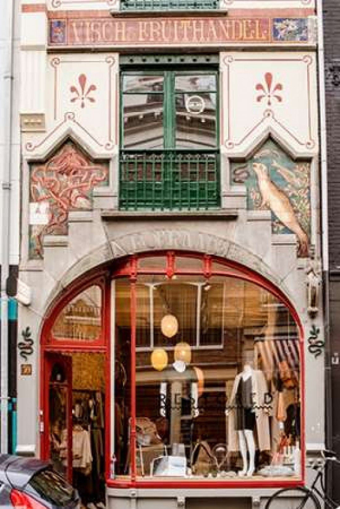 Colorful Amsterdam Facade Canvas Art - Erin Berzel (12 x 18)