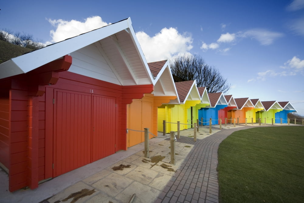 Colorful Beach Huts Scarborough North Yorkshire England Canvas Art - John Short  Design Pics (18 x 12)