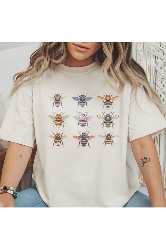 Colorful Bees T-Shirt Unisex Tee Nature Lover Gift Summer Shirt With Boho Bee Print Insect Lover Bumblebee Graphic Tee Shirt