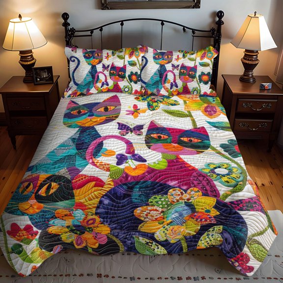 Colorful Cats 3-Piece Quilted Bedding Set
