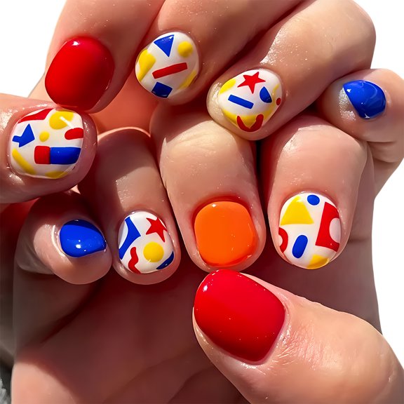 Colorful False Manicure Tips Short Square Artificial Nails Bright Geometric Artwork Pattern for Costumes, Festivals