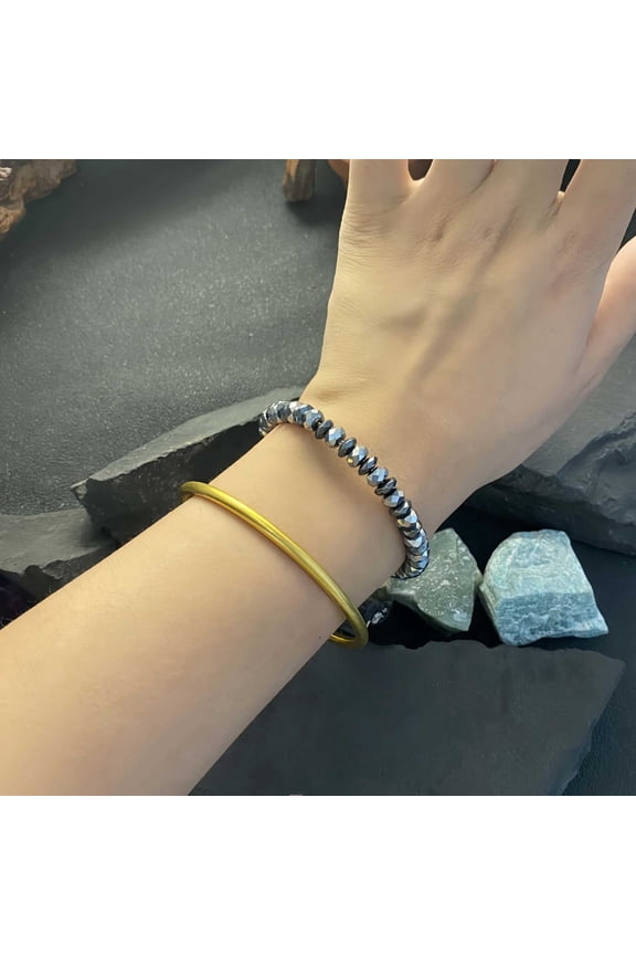 Colorful Woven Friendship Bracelet Set for Celebrating Bonds - Stylish Matching Accessories to Enhance Connections