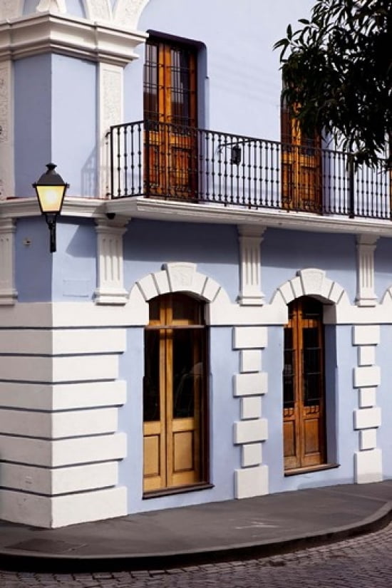 Colorful buildings in old San Juan Puerto Rico Canvas Art - Brian Jannsen DanitaDelimont (24 x 36)
