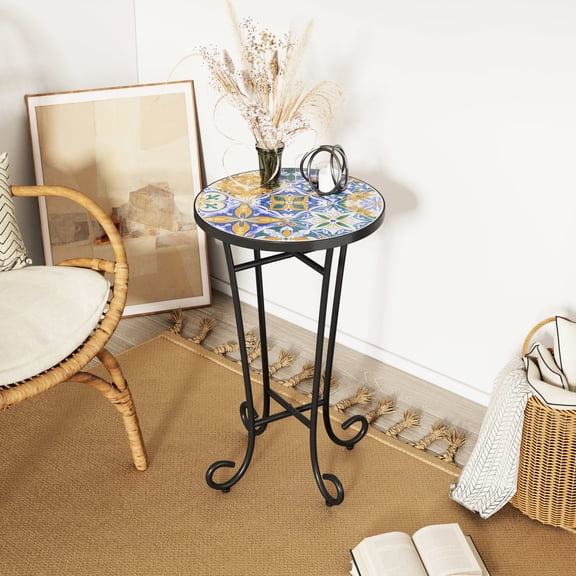 Colorful side table with charming floral design / Fits both indoor and outdoor decor