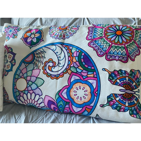 The Coloring Table - Mandala Design - Set of 2 Pillowcases - Fabric Coloring Pillowcases - Colorable Designs – Washable and Reusable – Coloring Activity for Children and Adults