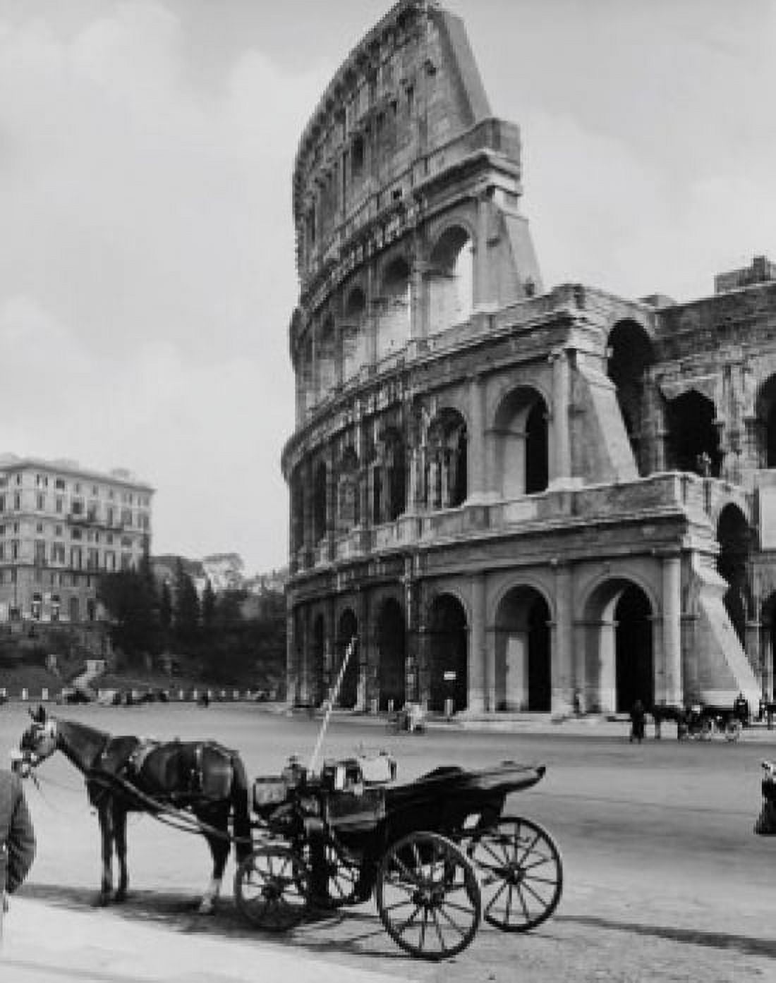 Colosseum Rome Italy Canvas Art - (24 x 36)