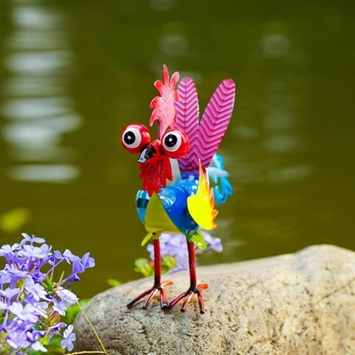 Colourtree Metal Rooster Yard Statue, Wacky Outdoor Garden Statues, Metal Rooster Yard Garden Decorations Statues, Chicken Ornaments Yard Art (Style 03)