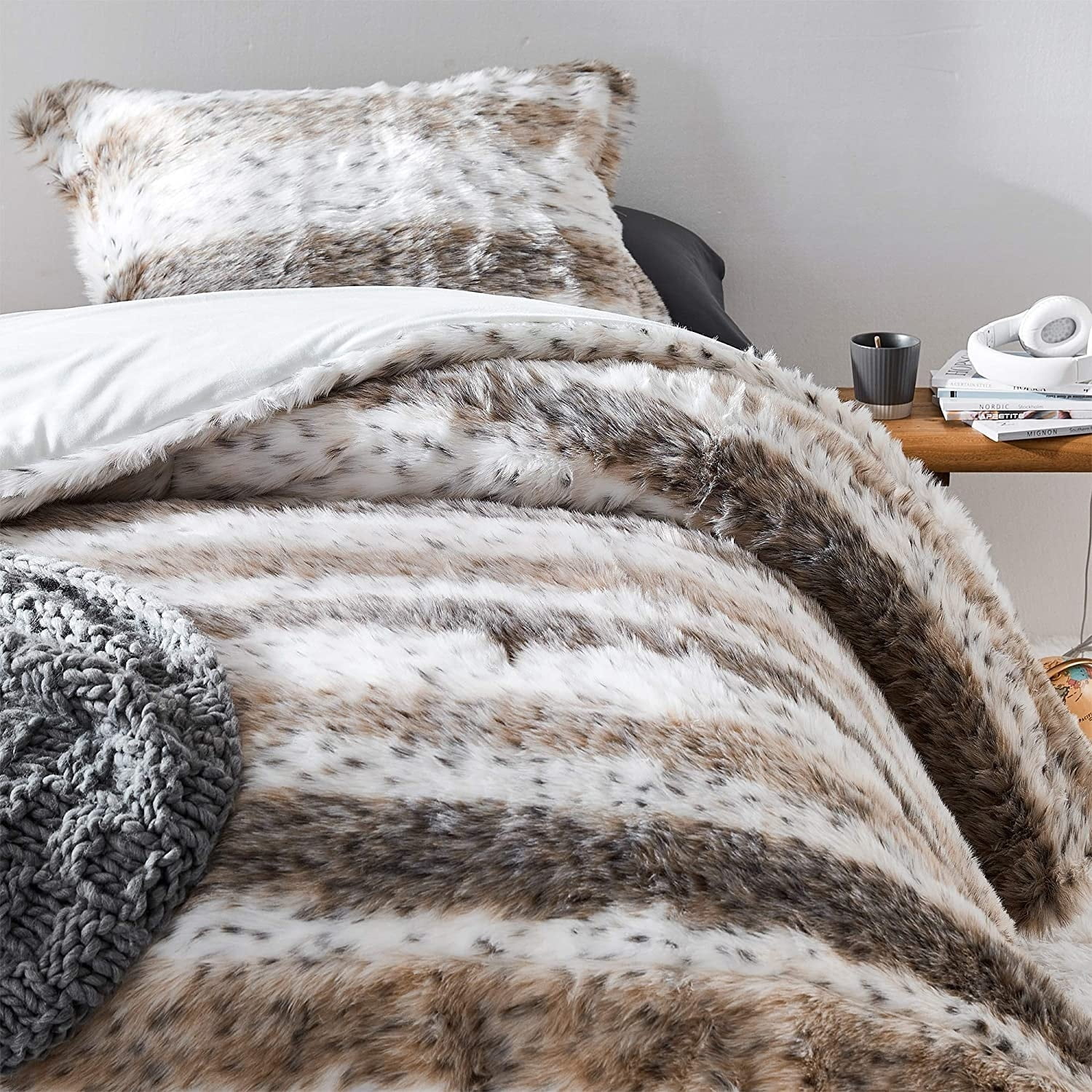 Coma Inducer Loafin Leopard - ® Oversized Comforter Set Twin XL Adult, Teen & Dorm 2 Piece